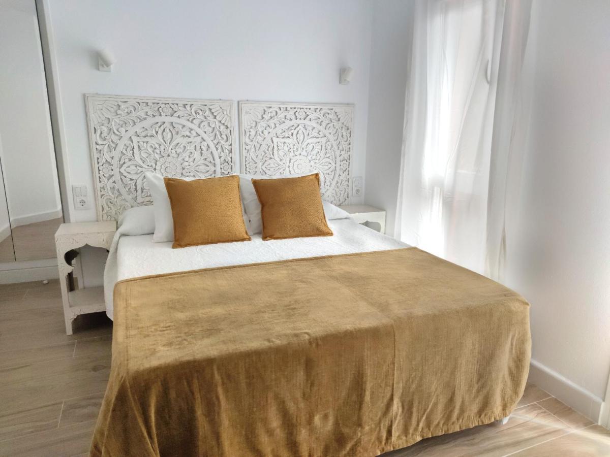 La Posada De Lola - Adults Only Hotel Bolonia Exterior photo