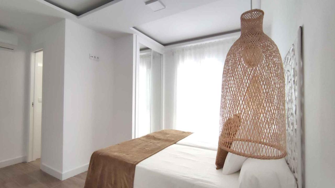 La Posada De Lola - Adults Only Hotel Bolonia Exterior photo
